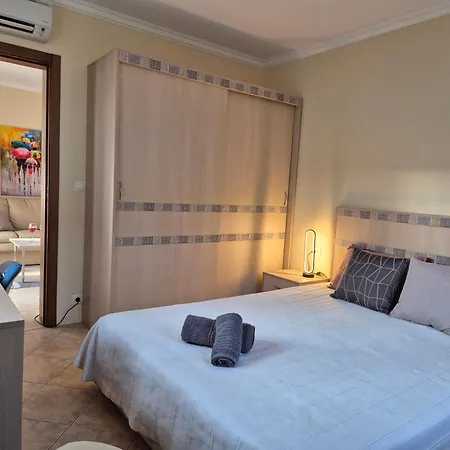 Апартаменты Eve Santa Marina Sea View - Sea, Pools, Relax *